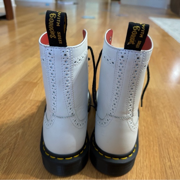 Dr Martens 1460 Bentley II White Leather Red Heart Ankle Brogues Wedding Boots - Picture 14 of 15